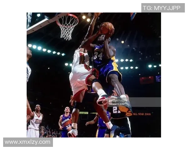 卡特足球明星名字大全及其成就解析与历史回顾 卡特足球明星名字大全及其成就解析与历史回顾